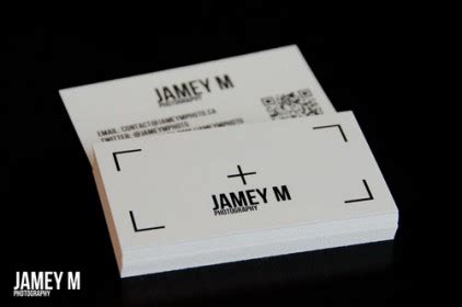 Less is More:40 Brilliant Minimalist Business Cards - Designbeep