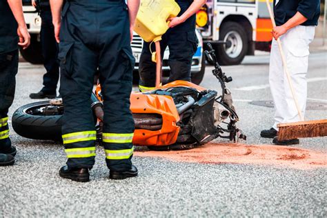 ¿Cuáles Son Las Lesiones Más Comunes en Un Accidente De Motocicleta? | Torem y Asociados