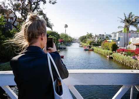 Venice Beach Canals Los Angeles: How to Visit