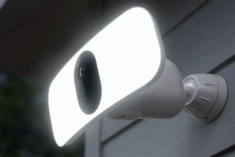 Arlo Pro 3 Floodlight Camera unveiled at CES - Geeky Gadgets