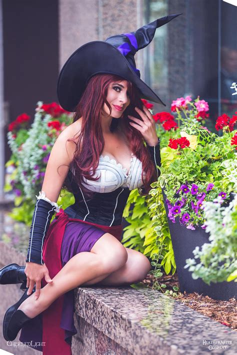 Sorceress Cosplay – Telegraph