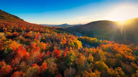 Figure Out The Best Time To Plan Your Fall Trip To New York With This Foliage Report