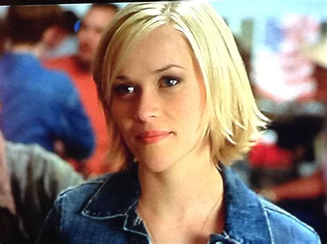 New hair goal? Reese Witherspoon Sweet Home Alabama Short Hair With Bangs, Short Hair With ...