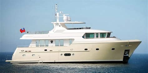 Trawler Tips and Insights - Boat Reviews and More } YATCO