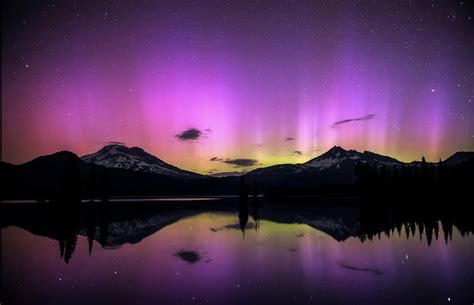 Bad Astronomy | Shimmering purple aurora after a powerful solar storm ...