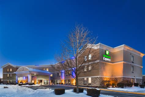 Holiday Inn Express- Harrisburg, PA Hotels- Tourist Class Hotels in ...