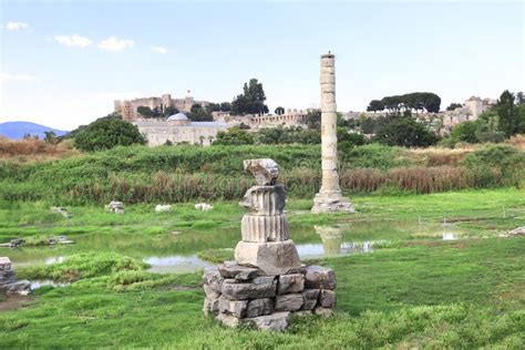 Column and Ruins of Temple of Artemis Ephesus, Selcuk, Turkey Stock Photo - Image of landmark ...