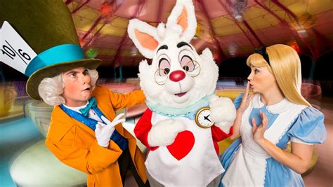 Alice in Wonderland Photos from Disney PhotoPass Service | Disney Parks ...