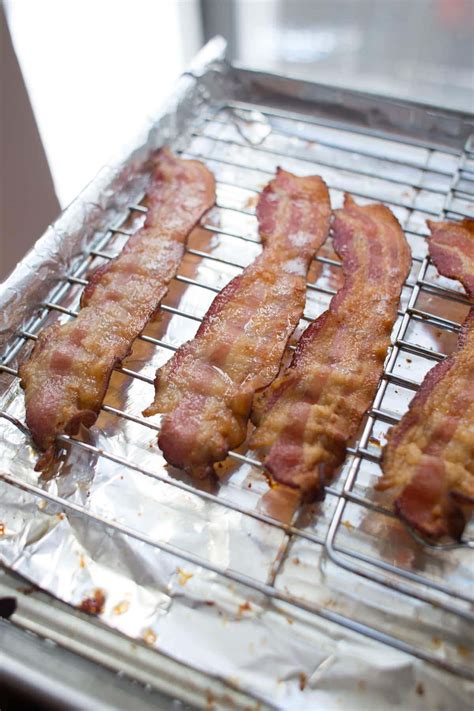 How to Cook Bacon in the Oven (425°) - Lauren's Latest