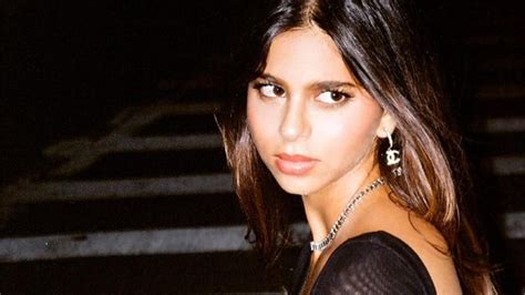 Suhana Khan looks stunning in a black backless dress in her latest candid photo. See here ...