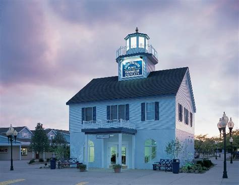 Lighthouse Place Premium Outlets (Michigan City) - All You Need to Know ...