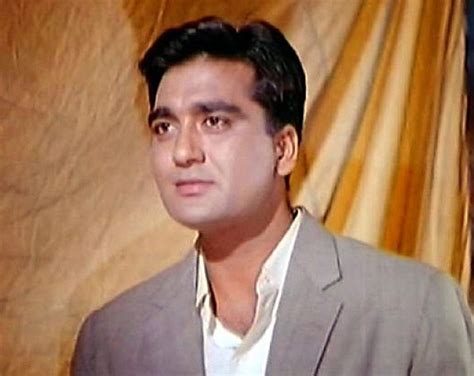 Sunil Dutt Wiki, Age, Family, Wife, Death Cause, Biography & More | WikiBio