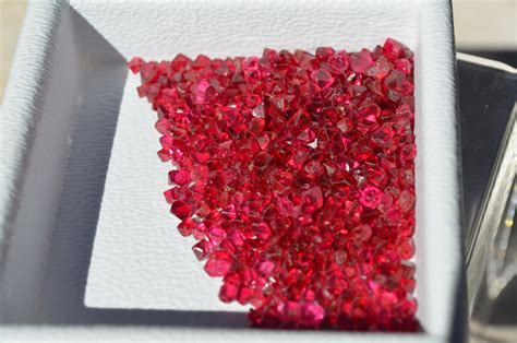 Red Spinel Crystal Balas Ruby Flawless Natural Octahedral