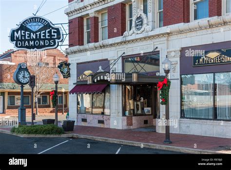 Muskogee, Oklahoma downtown street scene at McEntee's Diamonds. USA Stock Photo - Alamy