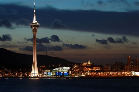 Bungee Jumping Macau Tower South Central China