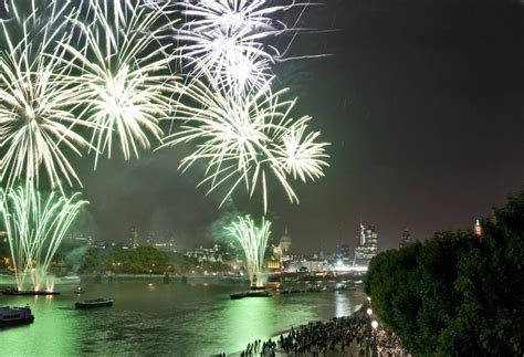 Banging Bonfire Night Firework Displays in London 2019 | Guy Fawkes Night in London