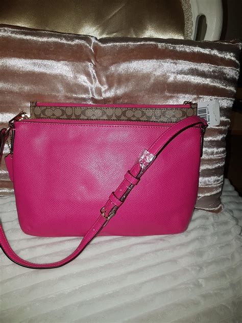 Hot Pink Designer Purses | semashow.com