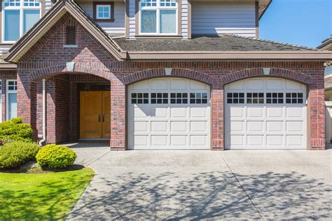 How to Build a Swing-Out Garage Door: Step-by-Step Guide