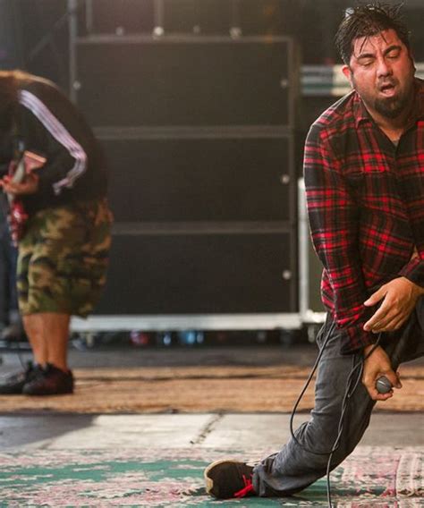 Deftones - Chino leaving it all on the stage. | Chino moreno, Chino, Punk rocker