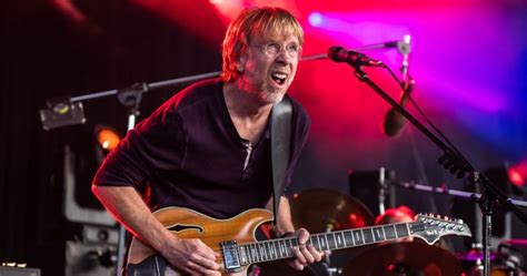 Phish Announces Special SiriusXM Subscriber Show At 3,500-Cap Met ...