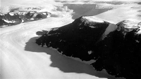 The Ross Ice Shelf in Antarctica is making ominous noises — Quartz