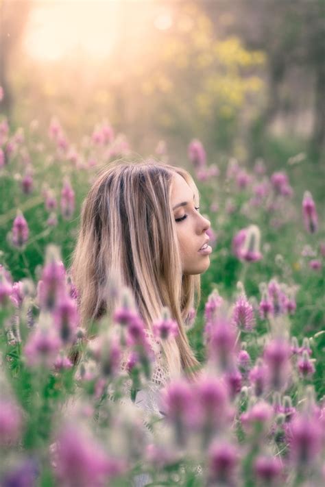 Top Photographers Capture People Enjoying Nature In Awesome Ways - VIEWBUG.com