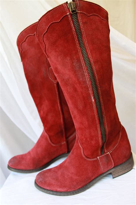 Vintage Womens Red Leather Boots by Vera Gomma