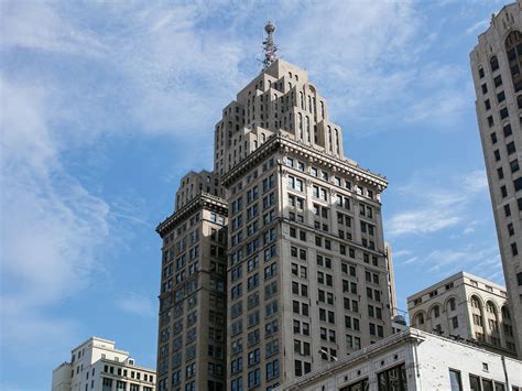 Detroit Pictures Black & White. Penobscot Building Black And White Wall ...