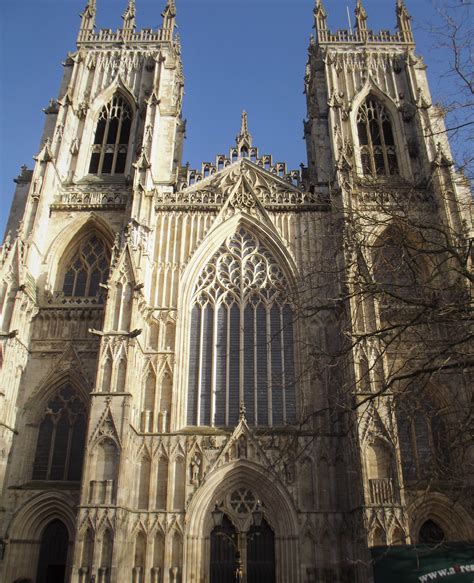 The York Minster cathedral, one of the largest in Northern Europe : r/europe