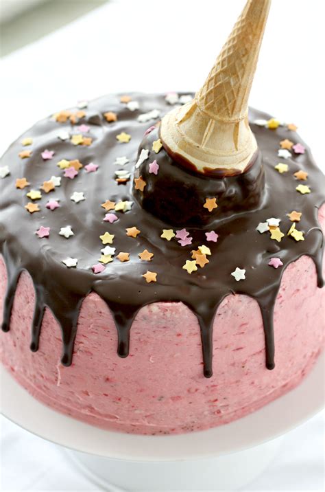 Raspberry and Chocolate Melting Ice Cream Cake - Makes, Bakes and Decor