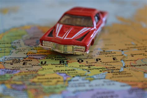 Gambar : mobil, menyetir, angkutan, Eropah, kendaraan, perjalanan, mendorong, rute, peta, atlas ...