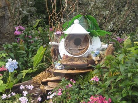 Tinker Bell's House | Fairy garden designs, Tinkerbell, Fairy garden