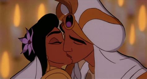 Jasmine and Aladdin's romantic kiss on their Royal Wedding Day | Jasmine and Aladdin | Pinterest