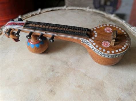 Wooden Saraswati Veena, 1-3 Kg at Rs 16500/piece in Bengaluru | ID: 20557305397