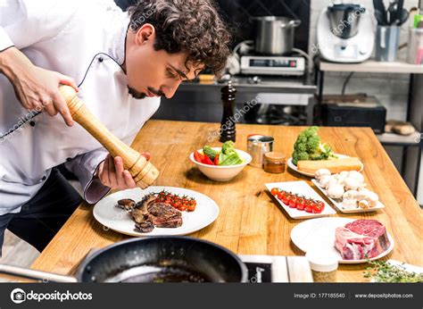 Chef Seasoning Cooked Meat Vegetables Pepper Pot — Stock Photo ...