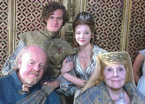 House Tyrell... #gameofthrones #margaerytyrell #macetyrell #olennatyrell #lorastyrell #natalied ...