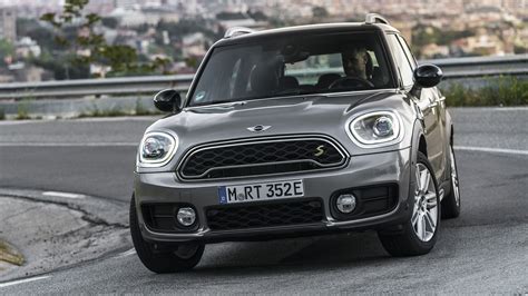 Mini Countryman review: Cooper S hybrid driven Reviews 2024 | Top Gear