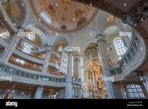 Frauenkirche dresden interior hi-res stock photography and images - Alamy