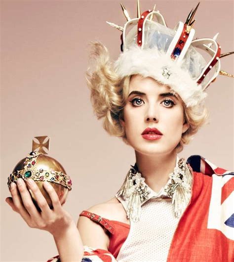 45 British Royalty-Worthy Products | Editorial fashion, Queen fashion, Beauty