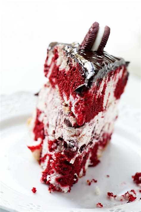 Red Velvet Marble Oreo Cake