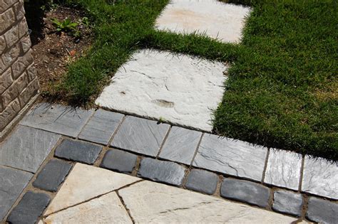 Elmhurst Patio & Driveway - Lawn Edging, Paver Edging & Green Roof Edging