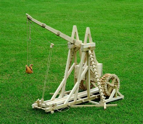 What Is the Physics Behind a Counterweight Trebuchet? | COMSOL Blog