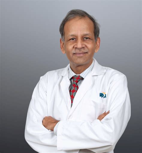 Dr Pranav Kumar | Neurosurgeon in Delhi - Apollo Hospitals Delhi