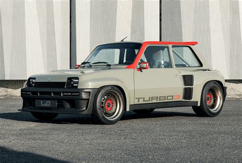 The Legende Automobiles Renault 5 Turbo III - Monochrome Watches