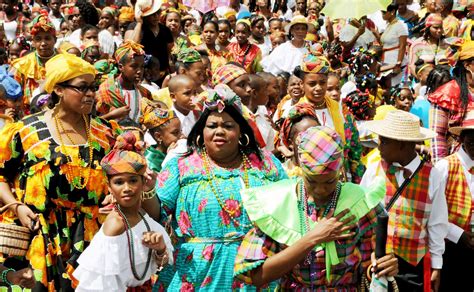 Catch the Spirit of Dominica's Independence:Creole Day Parade 2013 ...