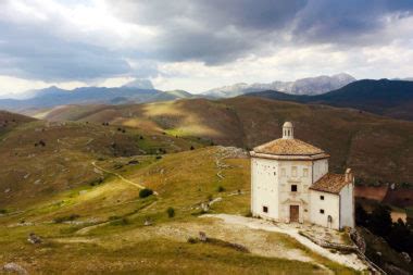 Abruzzo Travel Guide: 8 Experiences You Can't Miss