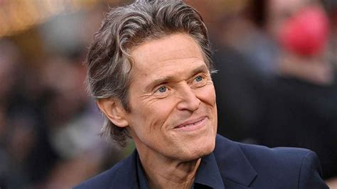 Willem Dafoe le pidió a Emma Stone que le abofeteara 20 veces fuera de cámara