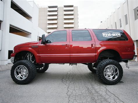 Ford Excursion | Ford excursion, Lifted chevy trucks, Ford excursion diesel