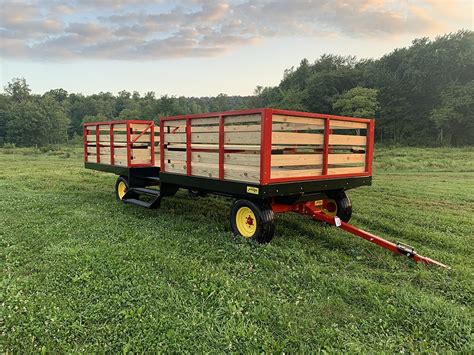 Livestock Equipment | Farm Wagon | Stoltzfus Manufacturing