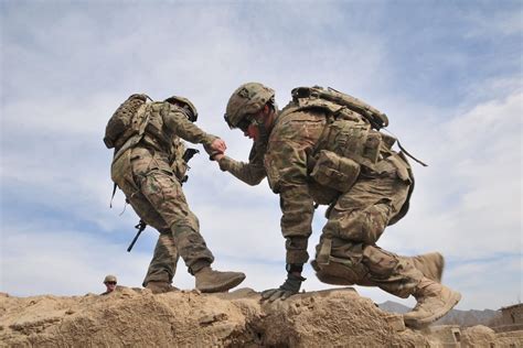 Seeking Help is a Sign of Strength | Article | The United States Army